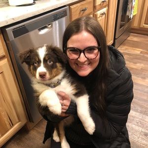 Meet your Posher, Lindy